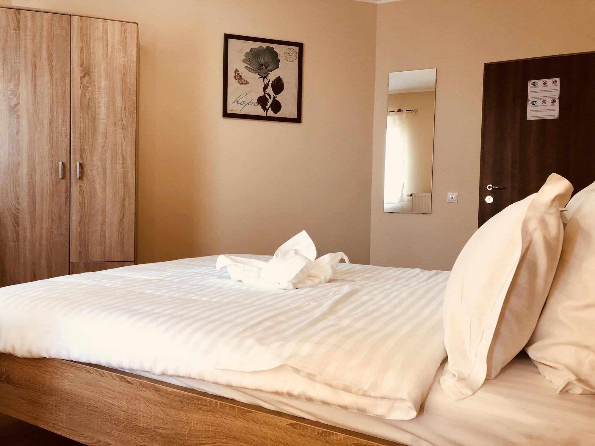 Hostel Monte Carlo Palace Bucharest