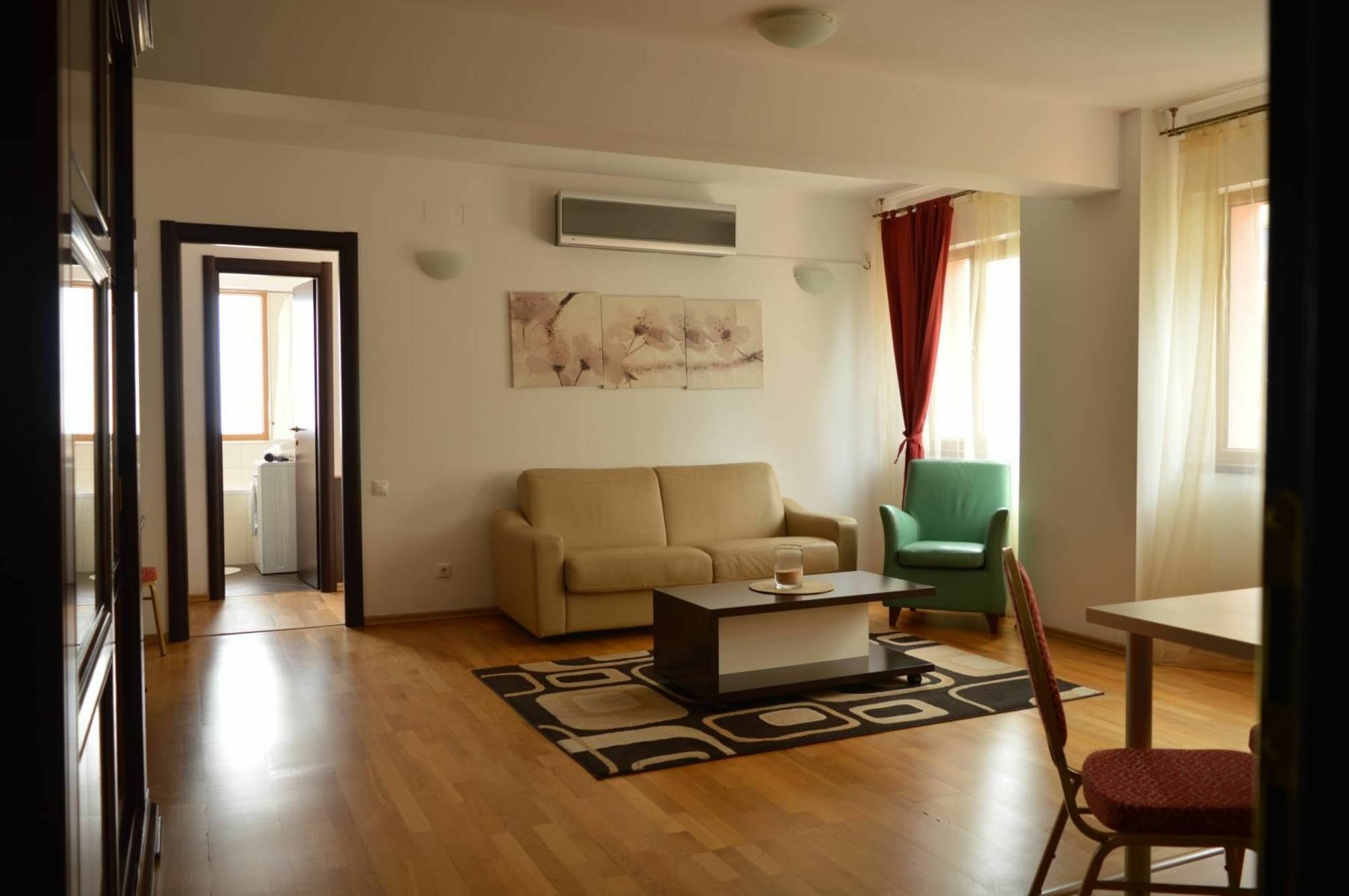 Hostel Monte Carlo Palace