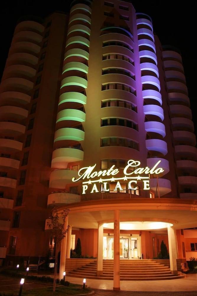 Monte Carlo Palace Hostel